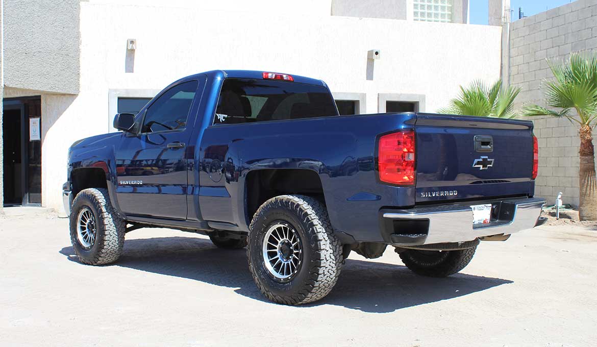 CHEVROLET SILVERADO